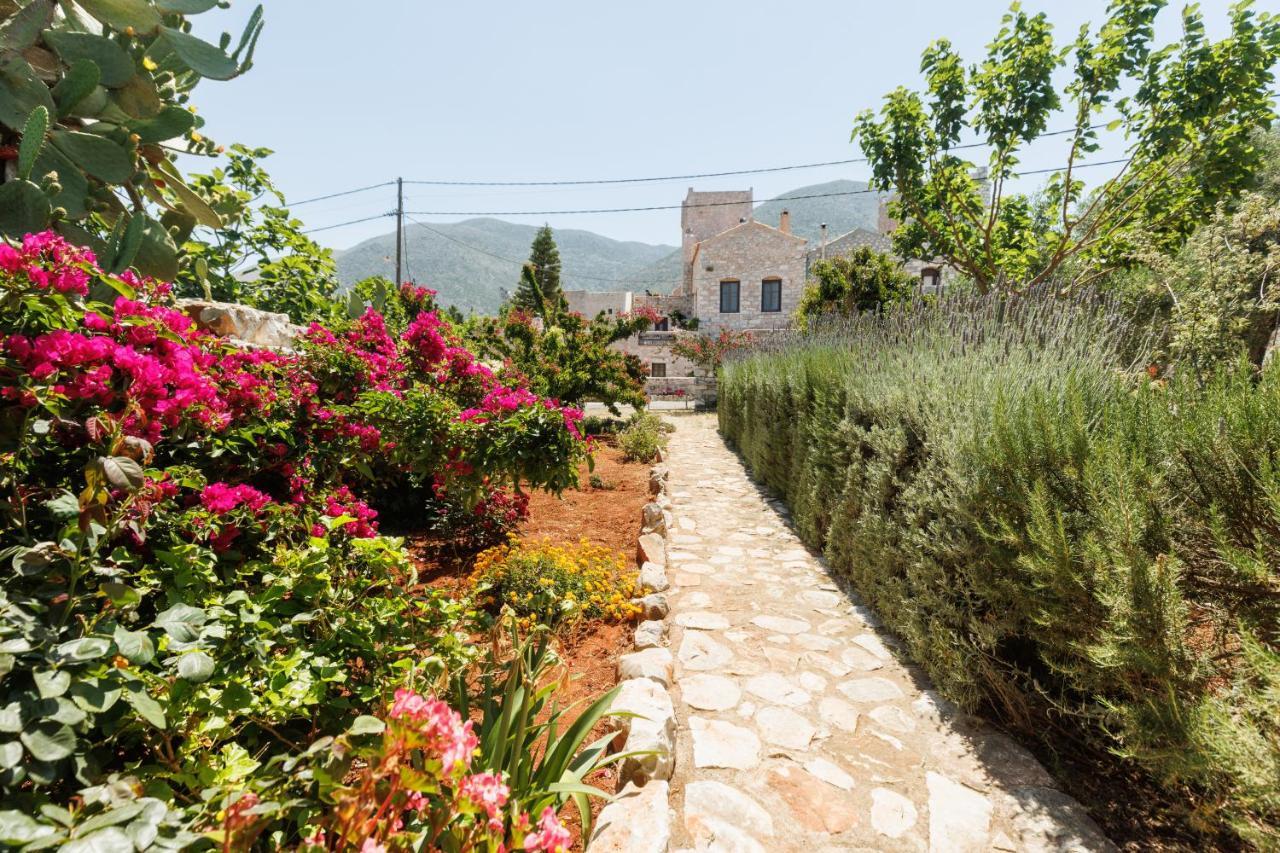 Katafigi Apartment Pyrgos Dirou Exterior photo