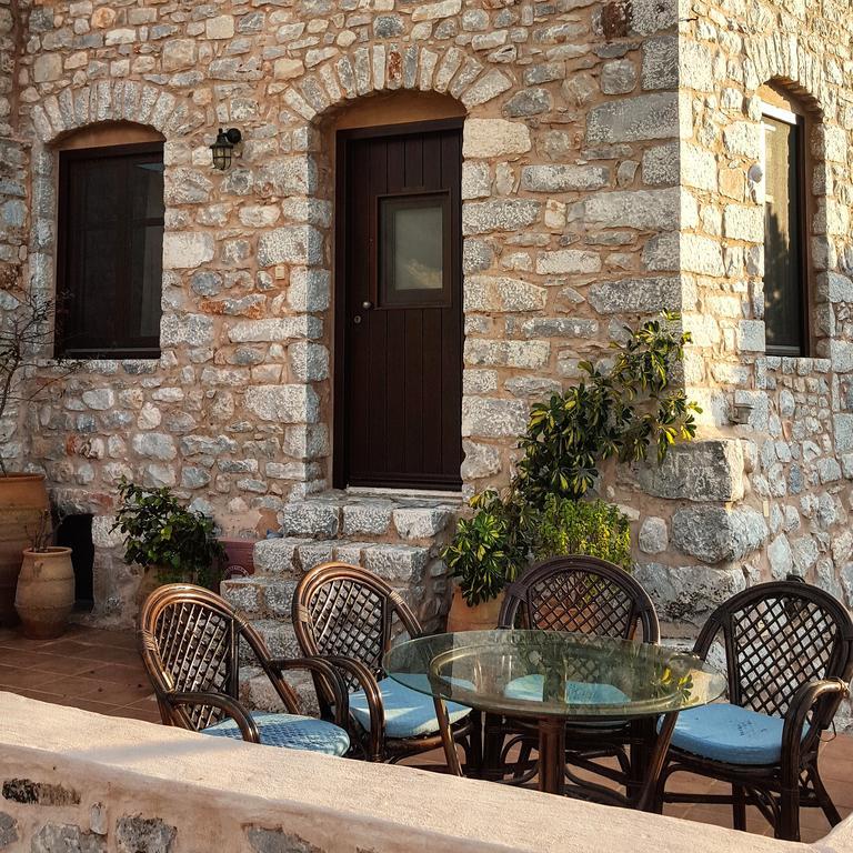 Katafigi Apartment Pyrgos Dirou Exterior photo